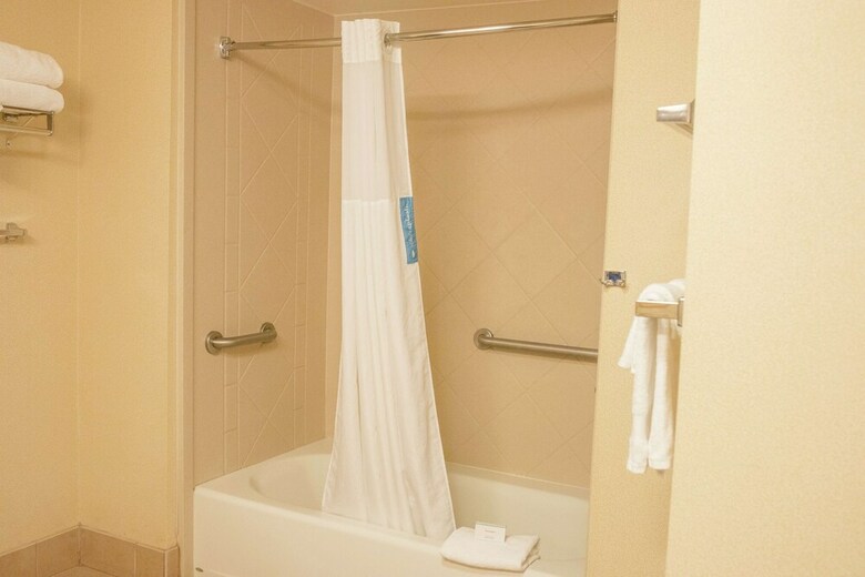 Hotel Hampton Inn Suites Lathrop, California
