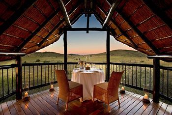 Hotel Tshukudu Bush Lodge