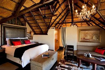 Hotel Tshukudu Bush Lodge