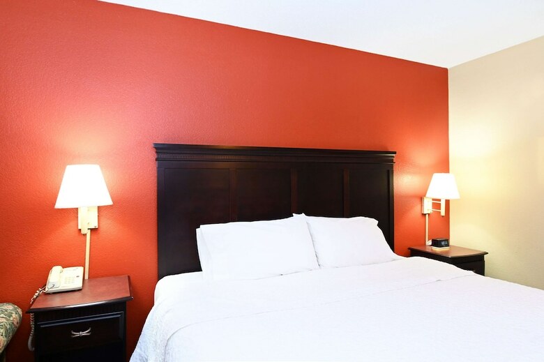 Hotel Hampton Inn Richmond South West Hull St.