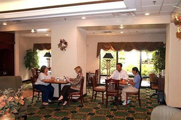 Hotel Hampton Inn Richmond South West Hull St.
