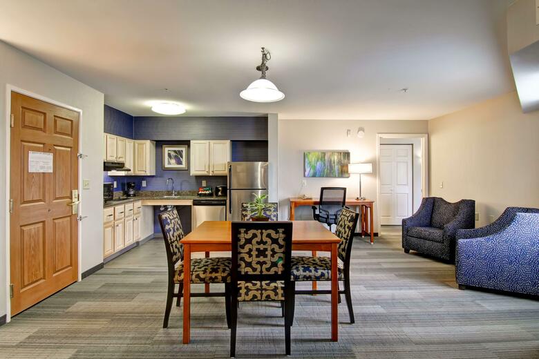 Hotel Homewood Suites By Hilton Stratford Ct