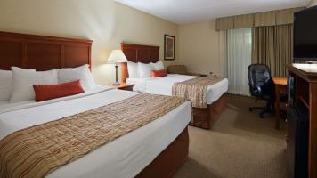 Best Western Plus Laporte Hote