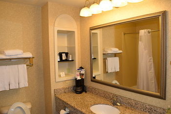 Holiday Inn Express Hotel & Suites Sparta