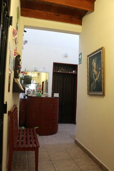 Albergue Alpackers B&B - Bed And Breakfast