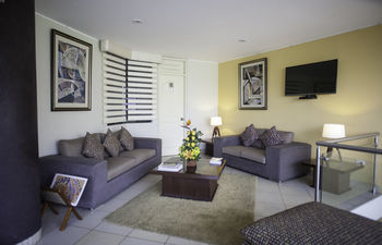Hotel Palmetto La Perla