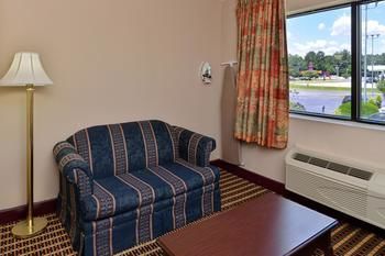 Hotel Days Inn And Suites Warsaw