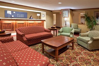 Hotel Holiday Inn Express Mt. Vernon