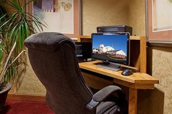 Hotel Holiday Inn Express Mt. Vernon