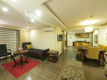 Hotel One Tagaytay Place (deluxe)