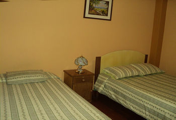 Hostal Residencial Ver�nica