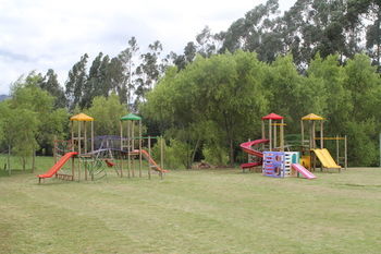 Ensenada Hotel Y Campo