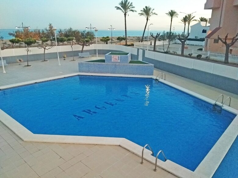 Apartamentos Argenta- Caleta 3000