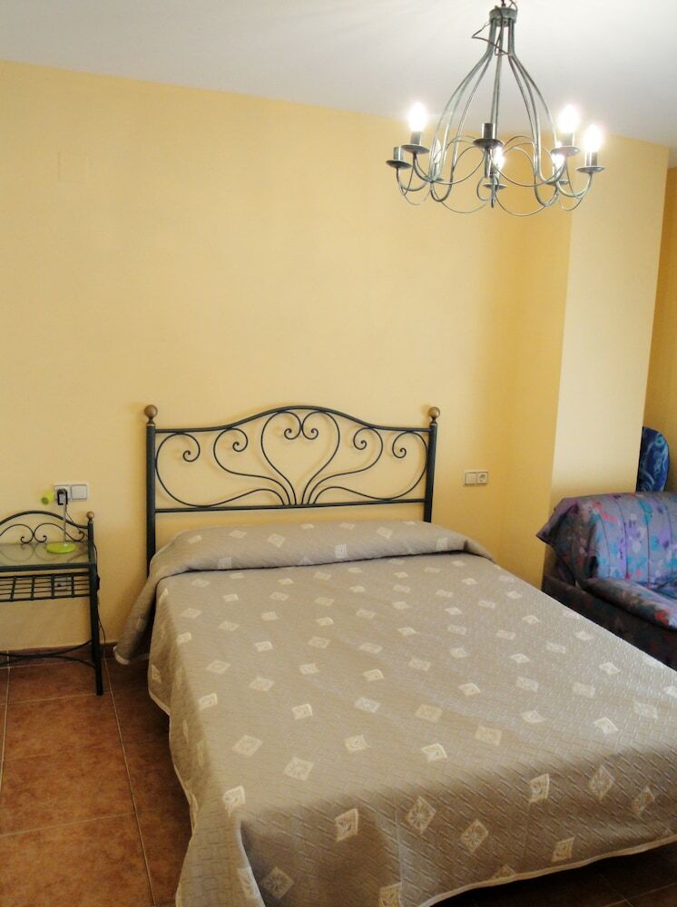 Apartamentos Argenta- Caleta 3000
