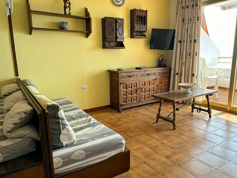 Apartamentos Pe�ismar I Y II 3000