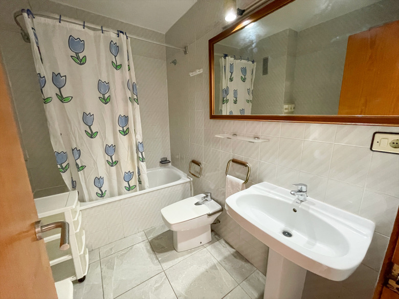 Apartamentos Pe�ismar I Y II 3000
