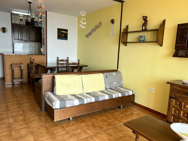 Apartamentos Pe�ismar I Y II 3000