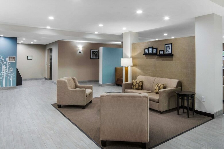 Hotel Mainstay Suites