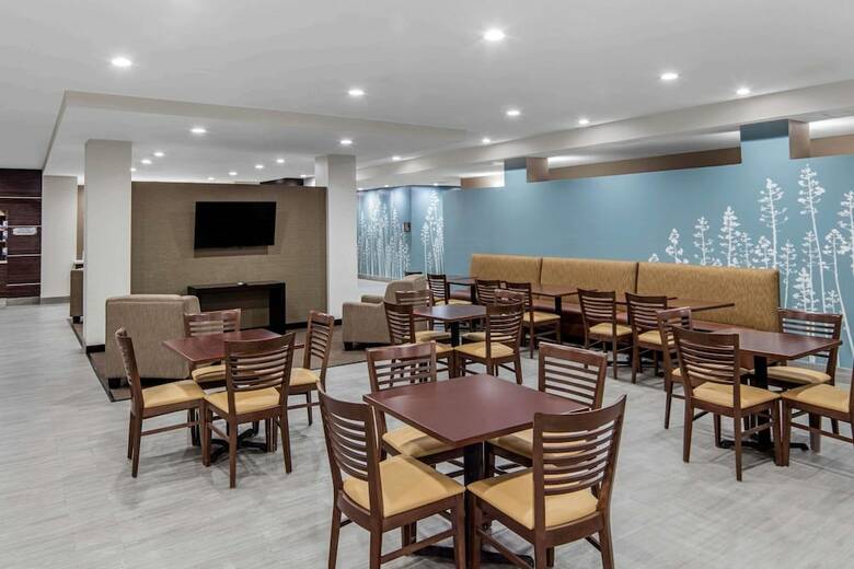 Hotel Mainstay Suites