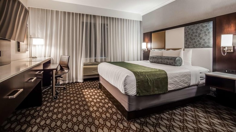 Best Western Premier Nyc Gateway Hotel