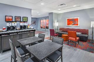 Hotel Hampton By Hilton Vincennes In
