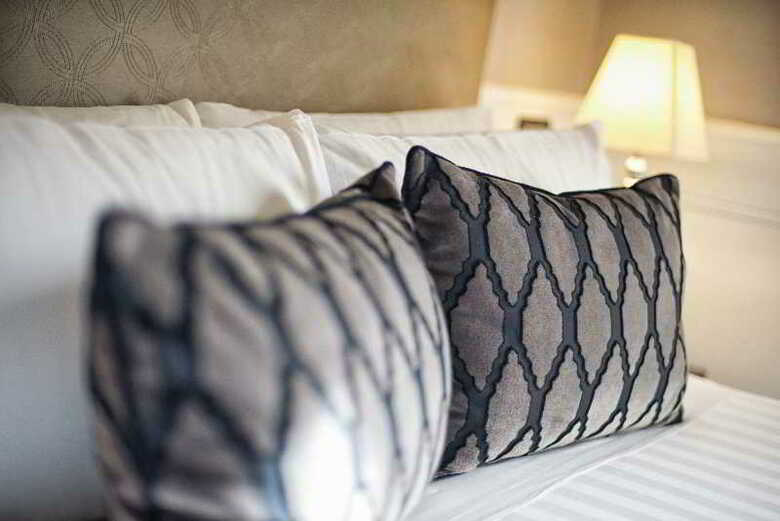 Hotel The Independent Suites