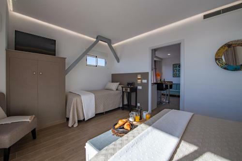 Alicante Skylights Apartments