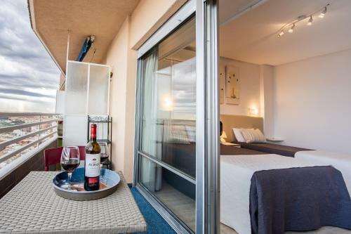 Alicante Skylights Apartments