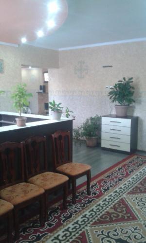 Hostal Guest House Karakol