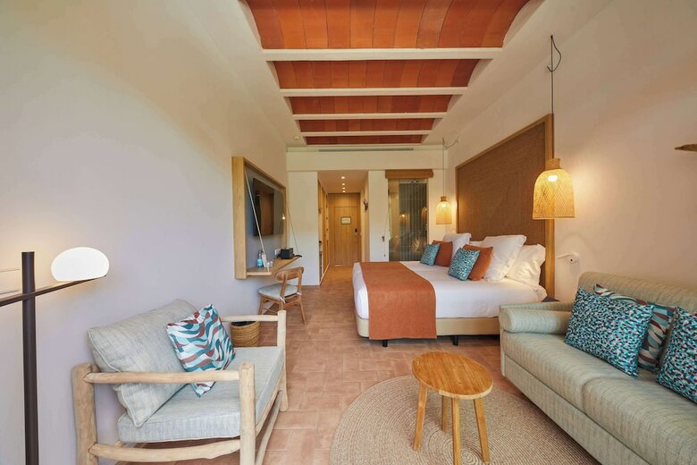 The Club Cala San Miguel Hotel Ibiza, Curio Collection By Hilton, Adults Only