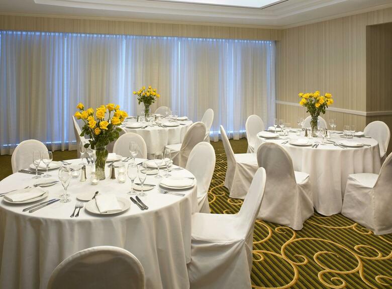 Hotel Chicago Marriott Suites Downers Grove