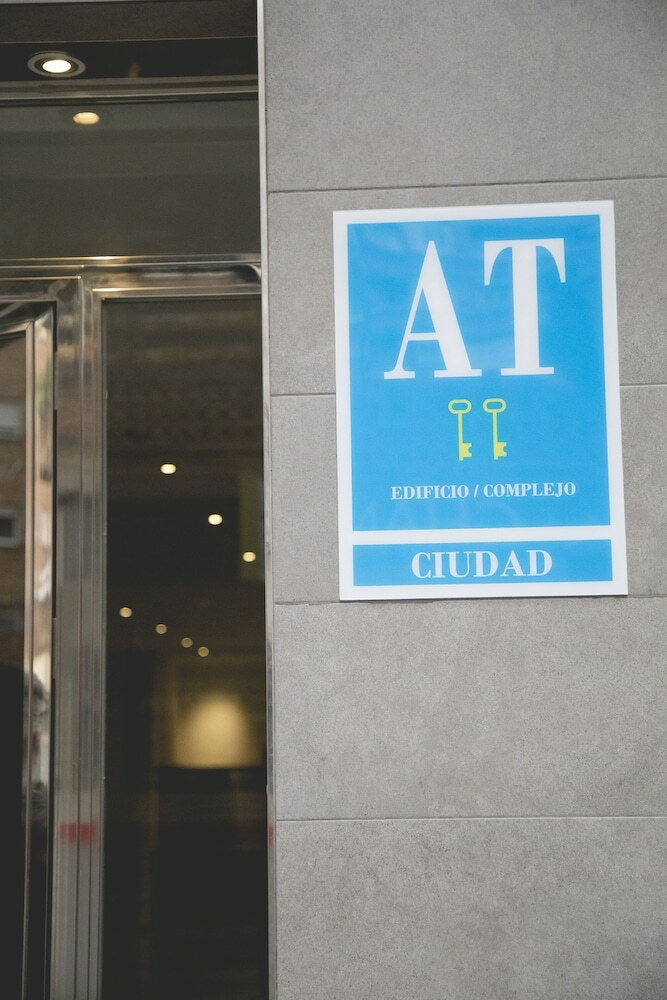 Apartamentos Be Free Granada