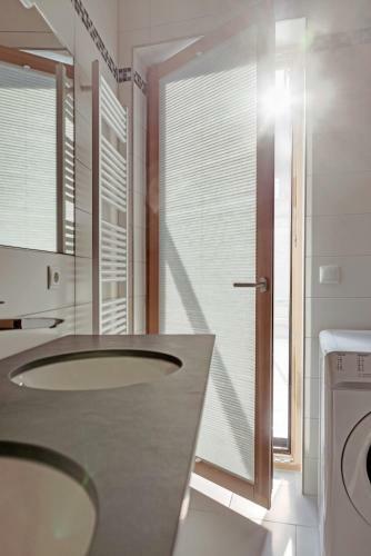 Vistay Apartments
