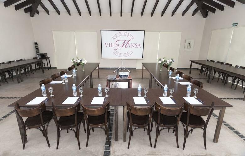 Villa Mansa Wine Hotel And Spa