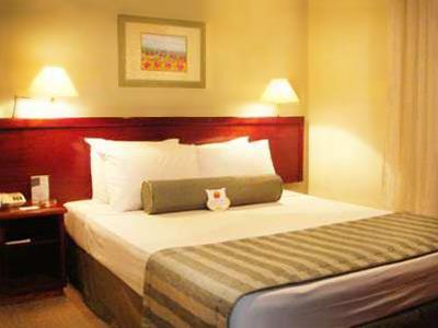 Hotel Quality Suites Garden Atl�ntica