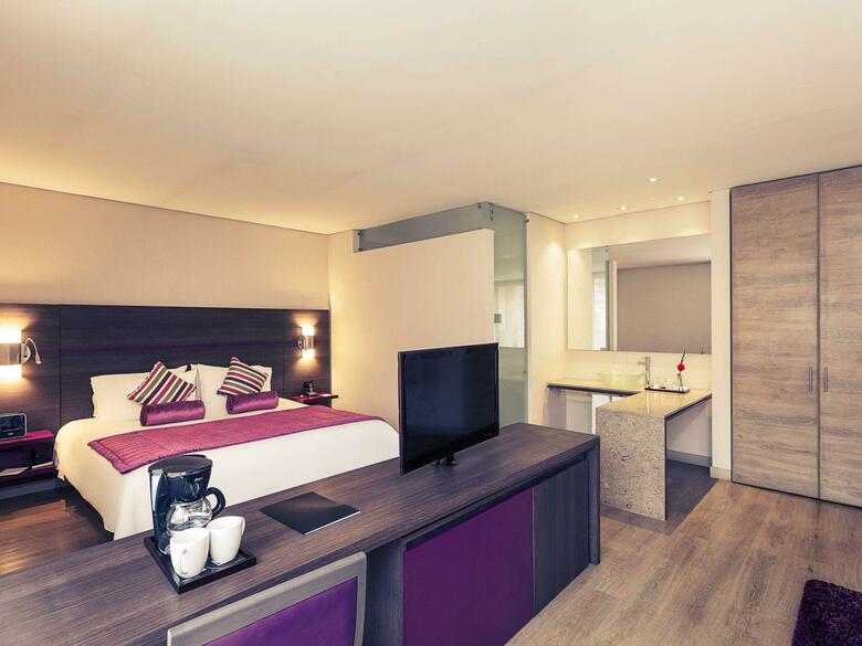 Hotel Mercure Bh Zona Financiera