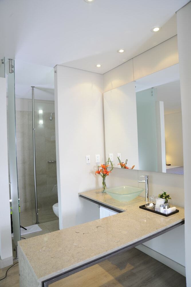 Hotel Mercure Bh Zona Financiera