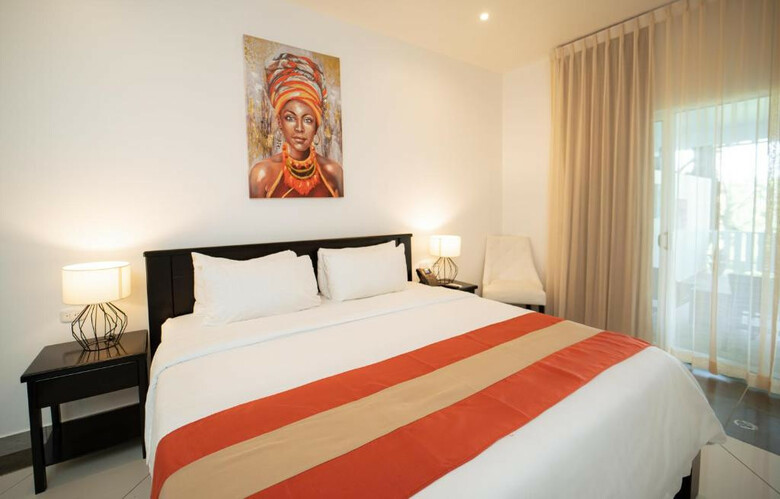Shana Hotel And Spa