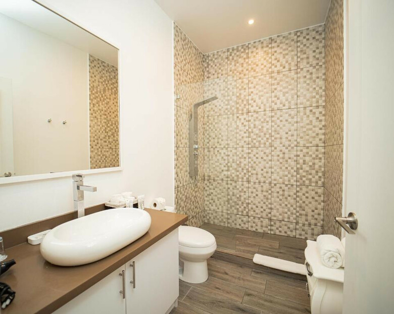 Shana Hotel And Spa