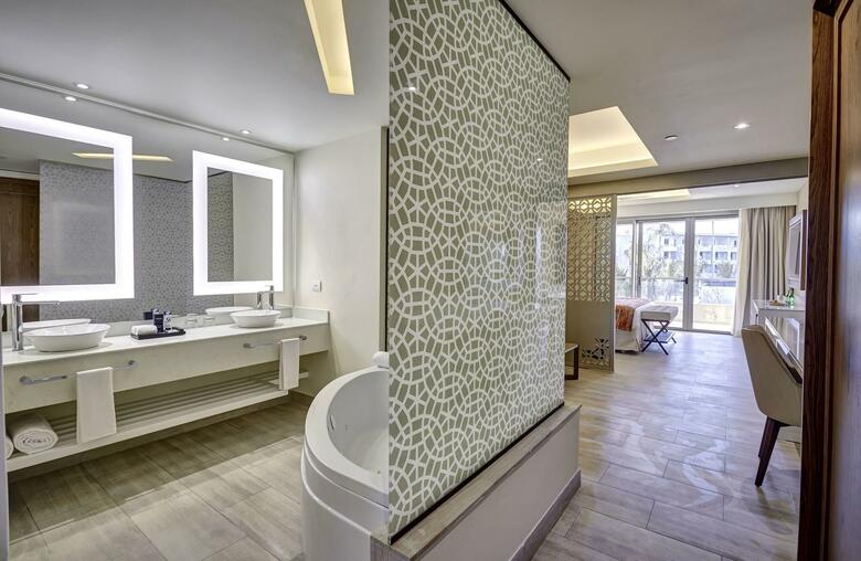 Hotel Royalton Bavaro Resort And Spa