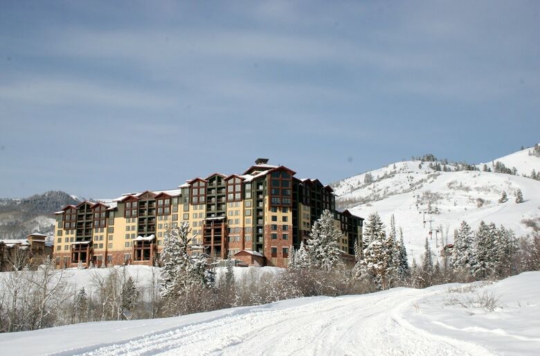 Hotel Grand Summit