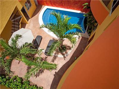 Hotel Kaam Accommodations