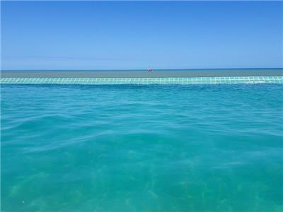 Paradiso Maca� Hotel