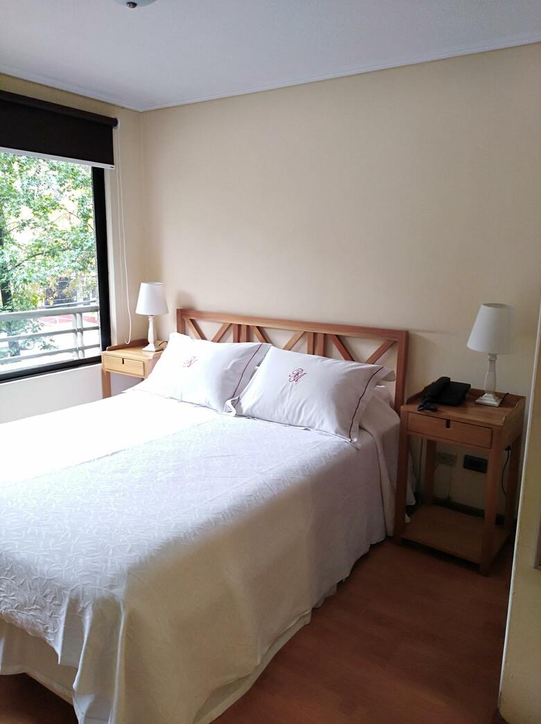 Hotel Room Apart