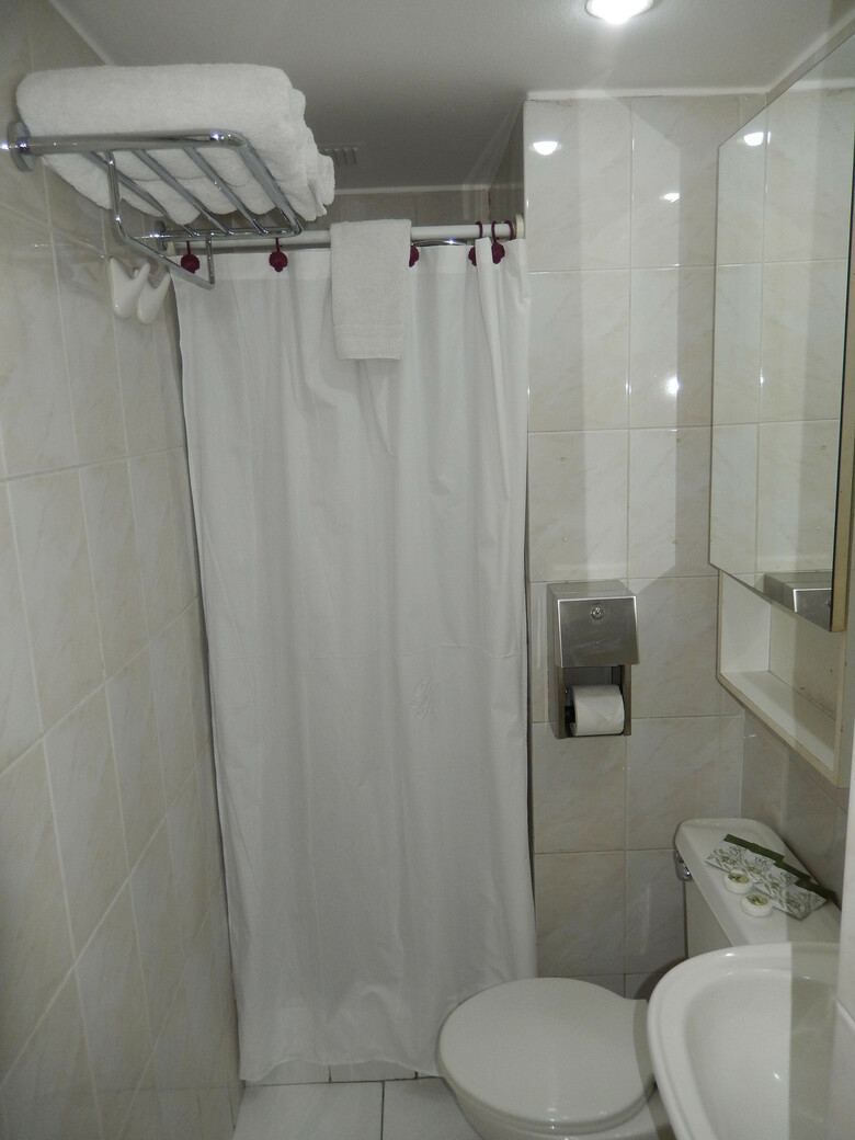 Hotel Room Apart
