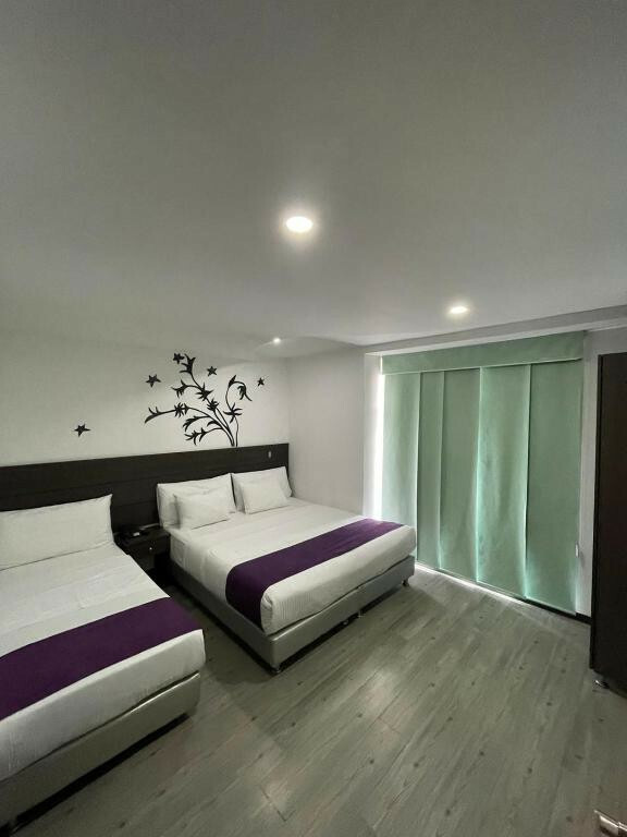 Expo Hotel Ferial