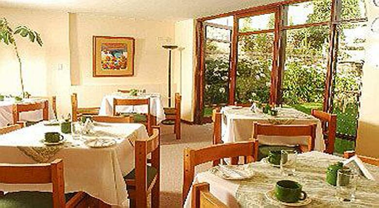 La Gruta Hotel