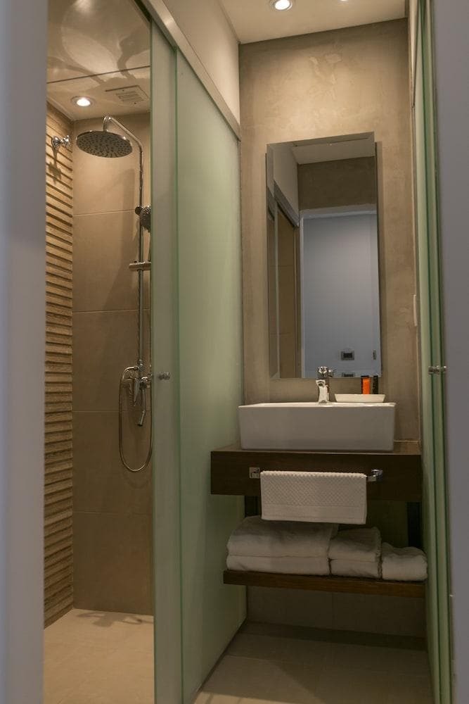 Five Rochester Hotels