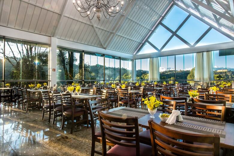 Hotel Dan Inn Premium Campos Do Jordao