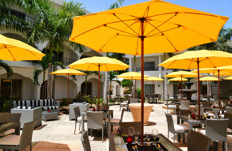 Hotel NH Hait� El Rancho